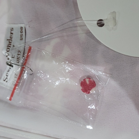 Seven Wonders Stevie pink floral midi dress - Picture 14 of 15